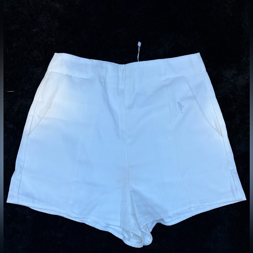 SHEIN White High Waist Tailored Shorts